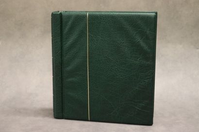 Un album France Leuchtturm 1849-1959, timbres...