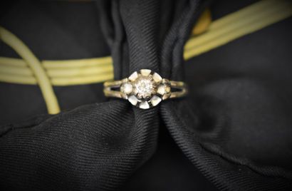 Une bague or gris 750/°°solitaire diamant...