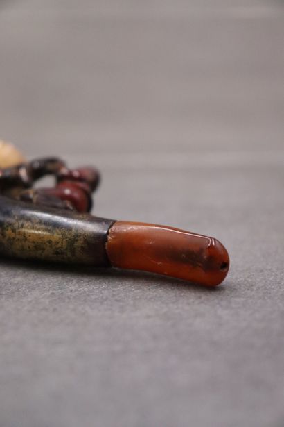 Réunion de deux pipes en écume de mer et...