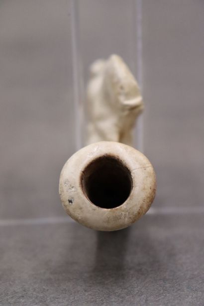 Réunion de deux foyers de pipes en écume...