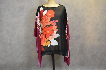 FERAUD Paris. Tunique type poncho en mousseline...