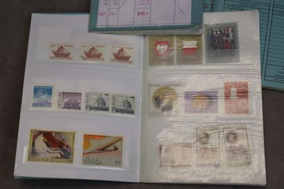 Collection de timbres français et suisses...