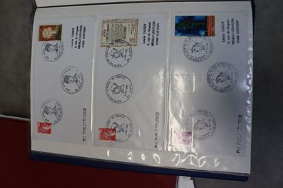 Réunion d'albums de timbres De Gaulle, Bourgogne...En...