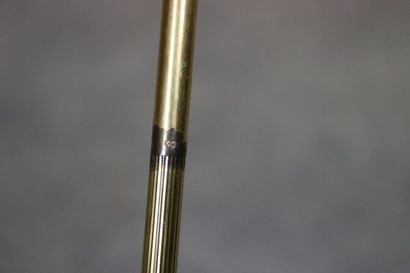 DUPONT. Stylo bille en argent plaqué or....