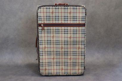 BURBERRY. Valise souple en toile enduite...