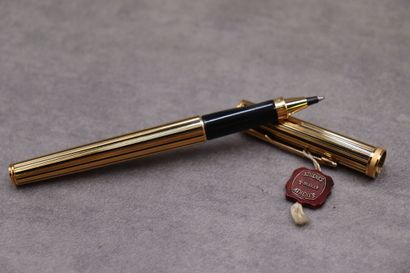 PARKER Duofold. Coffret comprenant un stylo...