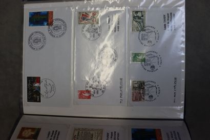 Réunion d'albums de timbres De Gaulle, Bourgogne...En...