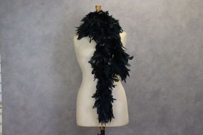 Un boa en plumes. Bon état.