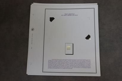 Réunion de matériel et albums vides à compléter....