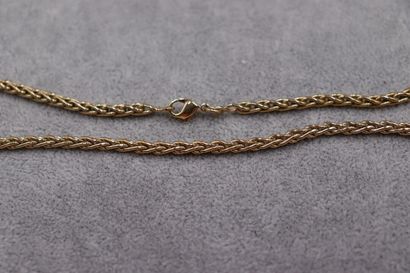 Collier plaqué or maille palmier, 40cm.