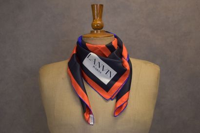 LANVIN. Carré en soie à décor géométrique....