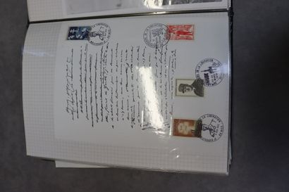 Réunion d'albums de timbres De Gaulle, Bourgogne...En...