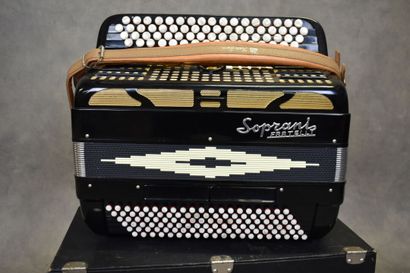 SOPRANI FRATELLI. Accordéon noir, made in...