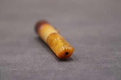 Réunion de deux fume cigarette en écume de...