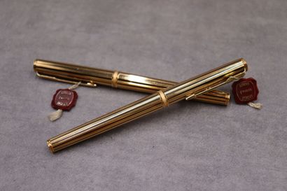 PARKER Duofold. Coffret comprenant un stylo...