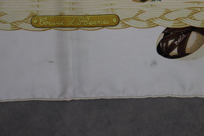 HERMES. Modèle Couvée d'hermès, carré en...