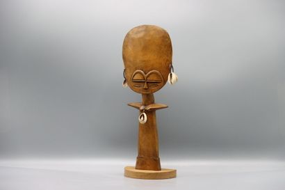 AFRICA (Ghana) : Statue of fertility in natural...