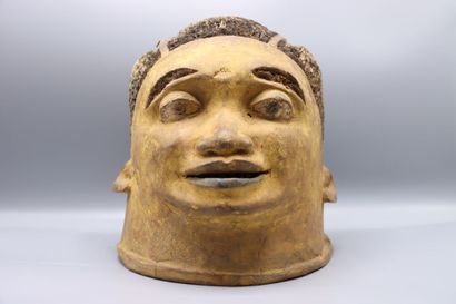 AFRICA (TANZANIA): Mapico helmet mask in...