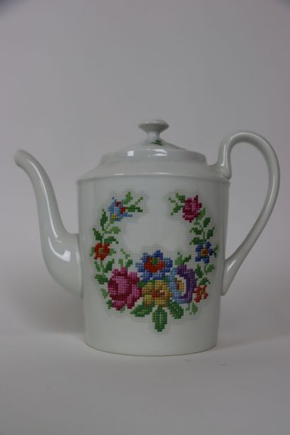 Porcelaine de Paris : Service à Gâteaux et...