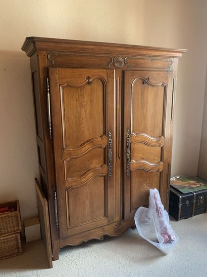 Armoire lorraine en chêne naturel à décor...