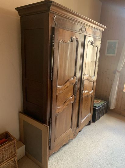 Armoire lorraine en chêne naturel à décor...