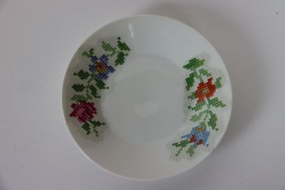 Porcelaine de Paris : Service à Gâteaux et...