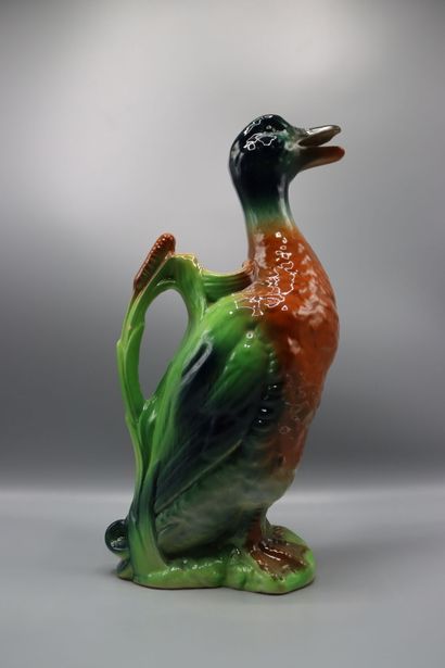 Pichet St Clément en forme zoomorphe de Canard...