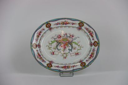 A polylobed dish in IMARI porcelain with...