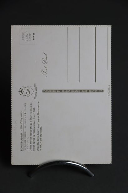 1200 cartes postales sur le thème de l'Asie
Ensemble...