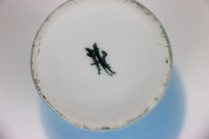 Paire de vase balustres en porcelaine bleu...