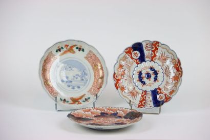 JAPAN. Set of three IMARI porcelain plates....