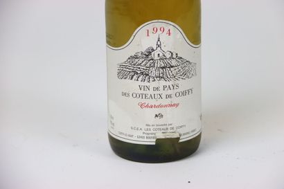 1 CHARDONNAY
1 bottle of CHARDONNAY. 