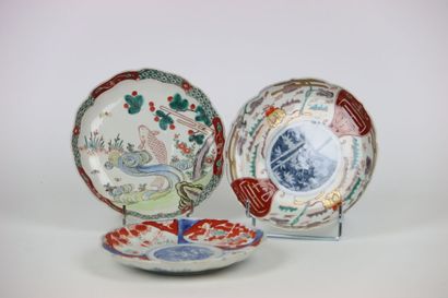 JAPAN. Set of three polychrome IMARI plates....