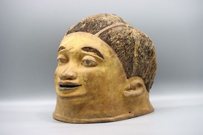 AFRICA (TANZANIA): Mapico helmet mask in...