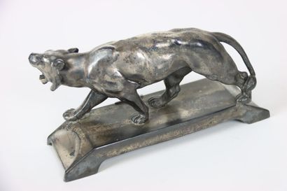 Lot de 3 sculptures animalières comprenant...