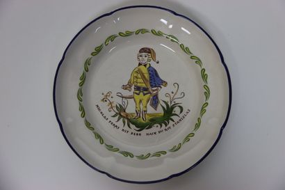 LUNEVILLE. Ensemble de 6 assiettes en faïence...
