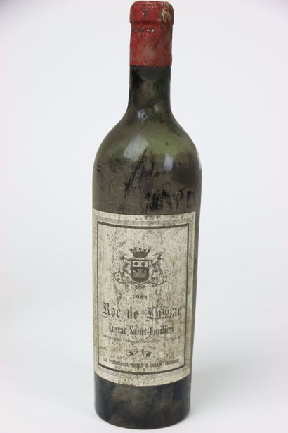 Réunion de 8 BORDEAUX
Meeting of 8 bottles...