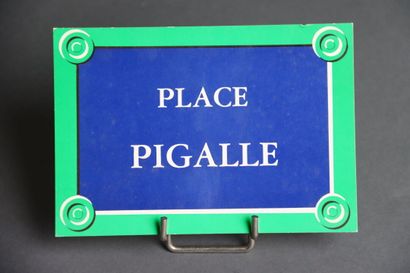 975 cartes postales sur le thème de PARIS
Ensemble...