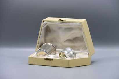 Timbale et rond de serviette en Argent Massif...