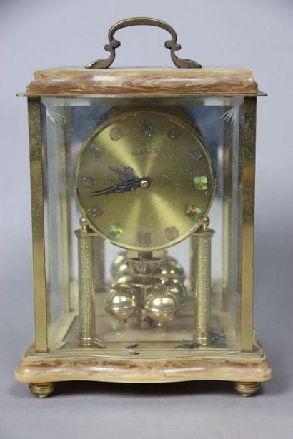 Lot de 5 horloges diverses hors d'état de...