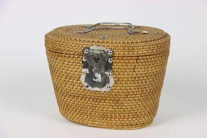 ASIE Chine : Service à thé dans un panier,...