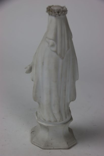 Réunion de trois gravures religieuses du...
