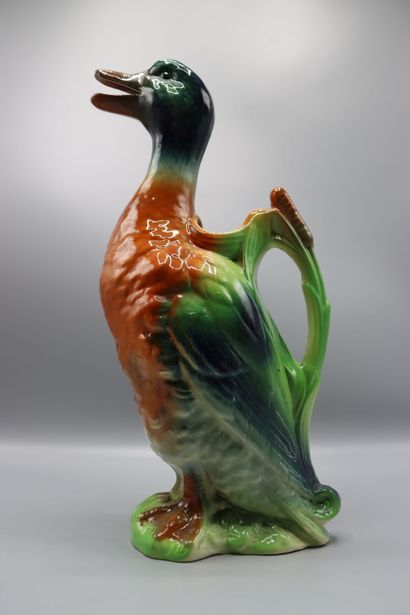 Pichet St Clément en forme zoomorphe de Canard...