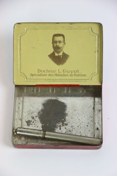 Objet publicitaire. Boite métallique. Circa...
