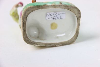 CHINA. Meeting of 3 objects in earthenware,...
