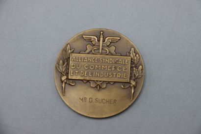 Lot de 6 médailles en bronze dont une au...