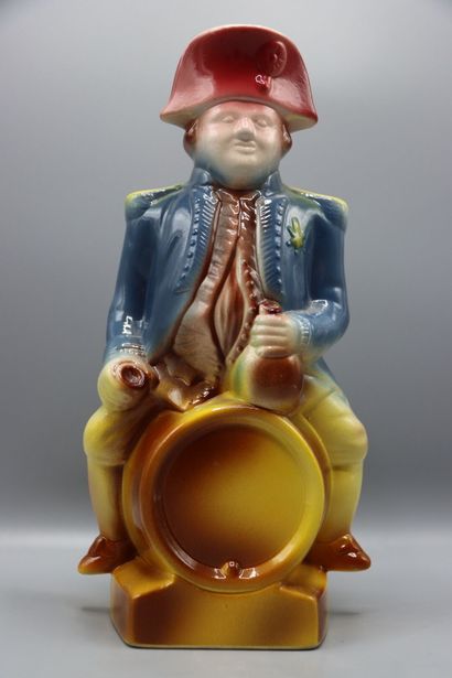 Pichet St Clément en forme Napoléon 1er sir...