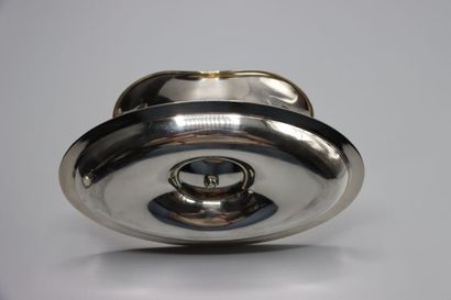 CHRISTOFLE. Une saucière avec un petit saladier...