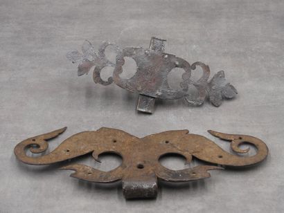 Penture à moustache en fer forgé, découpé...
