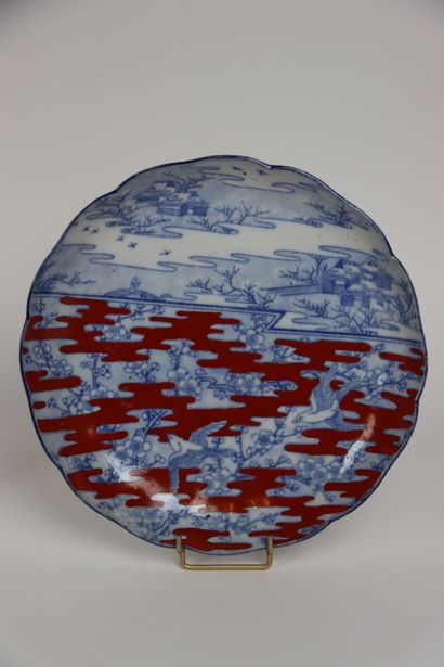 A polylobed dish in IMARI porcelain with...